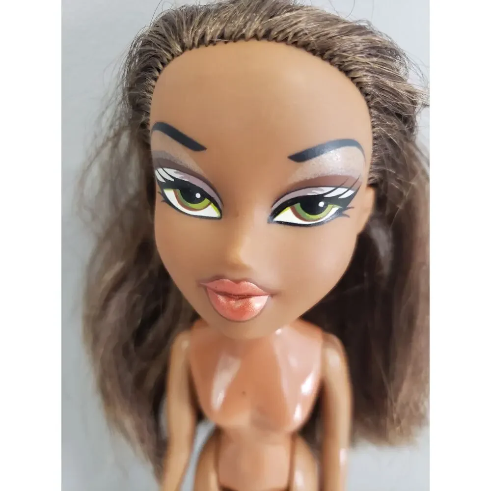 Bratz Beach Party SASHA‎ Nude Doll 9
